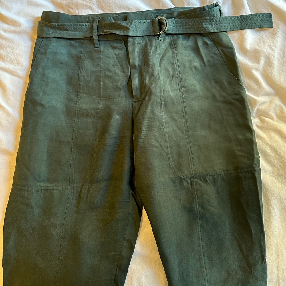 Beautiful Club Monaco emerald green silk pants (size 4) with silver hardware
